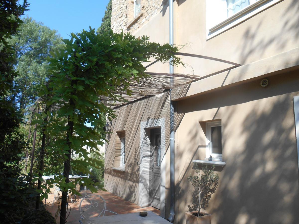 La Feniere Bed & Breakfast Venejan Exterior photo