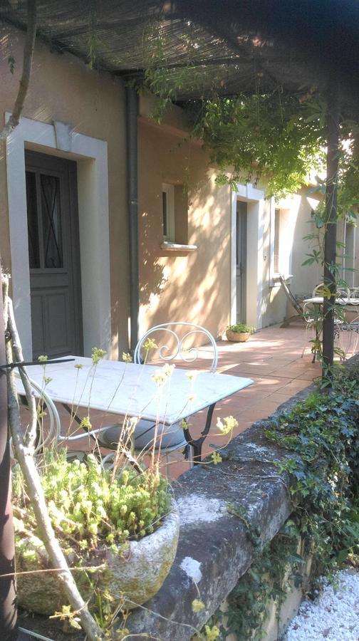 La Feniere Bed & Breakfast Venejan Exterior photo